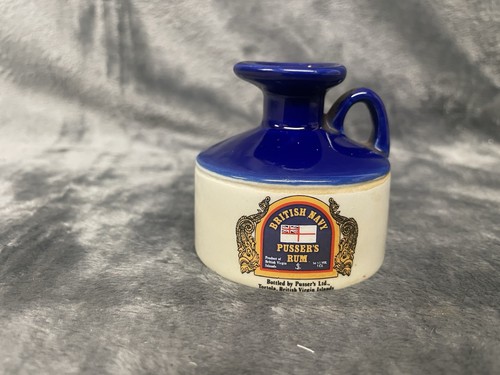 Royal navy pussers - navy, rum