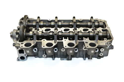 Engine cylinder head - head, built