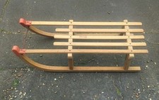 VINTAGE WOODEN SLEDGE-GLOCO