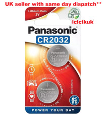 2 x Panasonic CR2032 3V