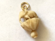 Antique 9 ct gold carved
