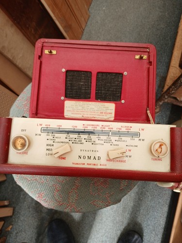 Dynatron tp11 transistor radio - transistor,