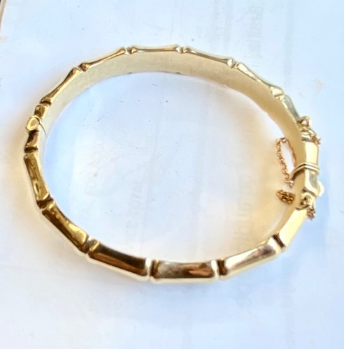Vintage 9ct solid gold - "vintage,