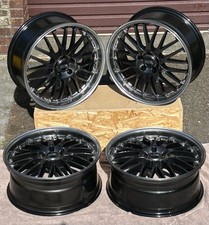 Set Of 4 Reconditioned Vauxhall DOTZ 19” Black & Silver Rim Alloys With OZ Caps.