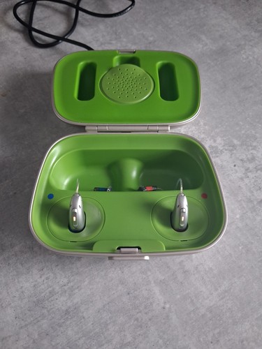 Boots phonak hearing - aids,