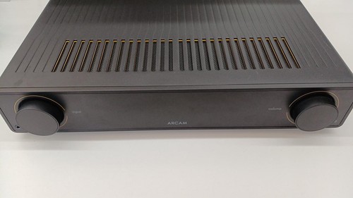 Arcam integrated amplifier - arcam, a5