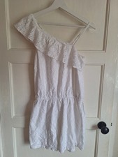 Girls aged 13-14 years Storm