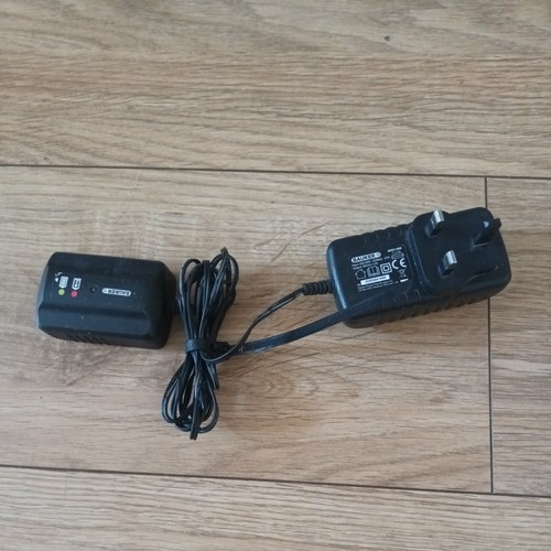 Genuine bauker 20v - genuine, 1.5a