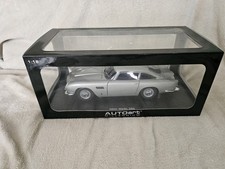 AUTOART 1/18 - ASTON MARTIN DB5 - 1964 
