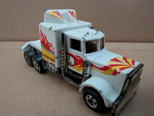 Vintage 1982 hot wheels - vintage,