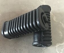 NEW Honda C90 90 Cub Footrest Rubbers C50 C70 FOOT REST - Hendler
