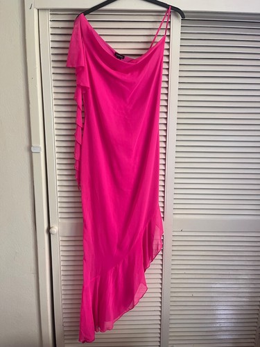 Boohoo chiffon one shoulder - chiffon,