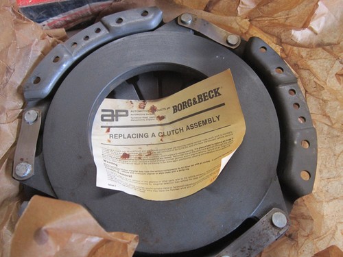 Clutch pressure plate for - clutch,