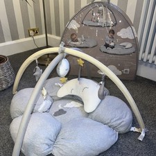 Grey Mamas & Papas Cloud Playmat & Gym Baby 