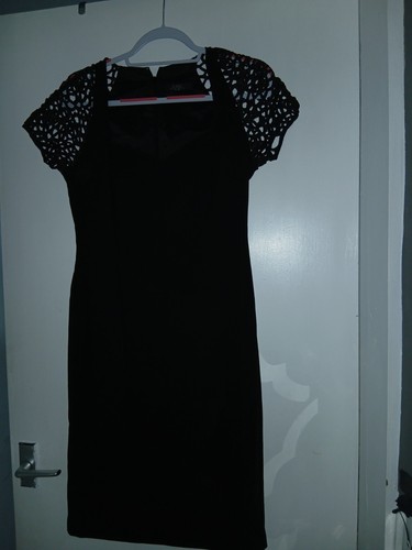 Holly willoughby women - holly, black