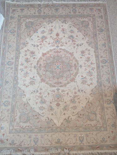 Authentic nain hand knotted - authentic, hand-knotted