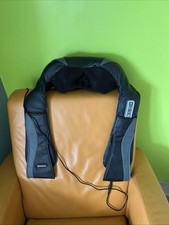 MaxKare Shiatsu Back Neck Shoulder Massager with Kneading and Heat