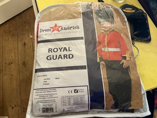Dress america royal guard - up,