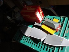 Triang R80 Complete Station in
