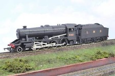 Wrenn OO Gauge W2225A LMS Black 2-8-0 Class 8F No. 8233 - Incorrect Box