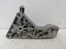 VAUXHALL ZAFIRA B ENGINE MOUNT BRACKET 13174501 1.8 PETROL 2013