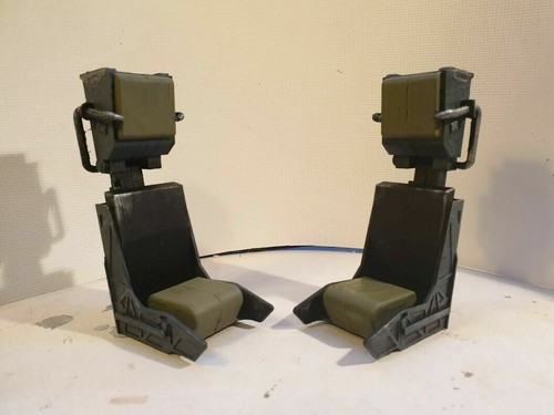 Printed ejection ejector - /,
