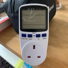 Energy monitor meter