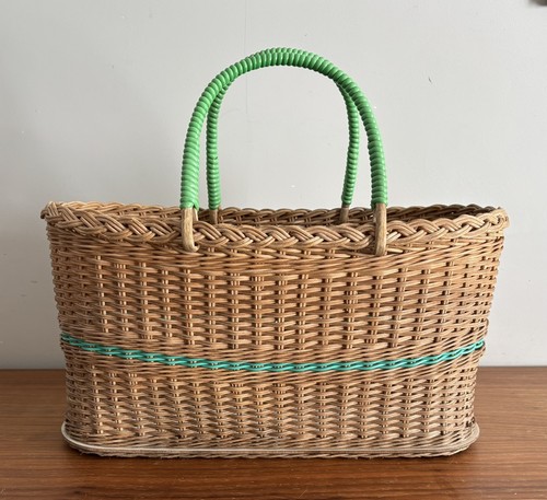 Vintage hand woven wicker - hand,