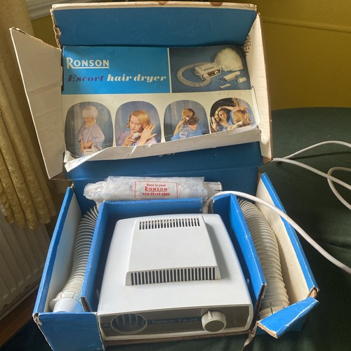 Vintage ronson escort - vintage,