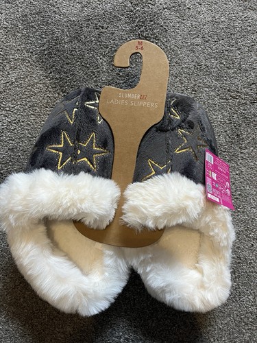 Grey fluffy star design - grey,