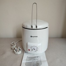 Russell Hobbs Compact Fat Fryer - Not used with basket handle and instructions 