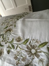 Dorma yeldwood embroidered - yeldwood,