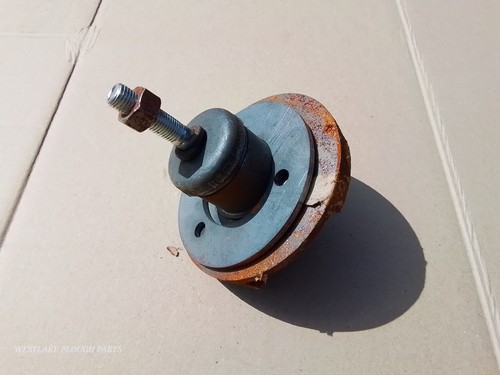 Ferguson plough disc center - plough,