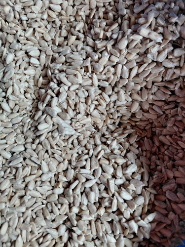 Sunflower hearts 750g - hearts,