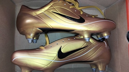 Vintage ronaldo gold nike - vintage,