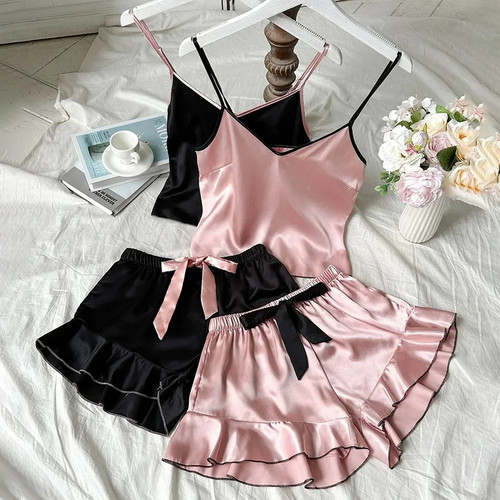Women smooth satin pajamas - women's,