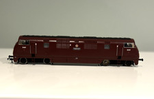 Bachmann 32-050 OO  Warship Class 42 BR Maroon Foxhound "D817" Diesel Hydraulic.