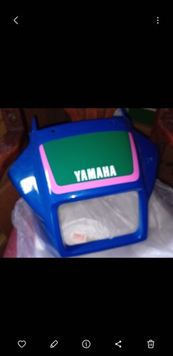 Yamaha front fairing grille - front,