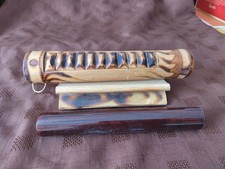 LARGE BAMBOO GUIRO ETHNIC MUSICAL INSTRUMENT & STAND - 22CM LONG