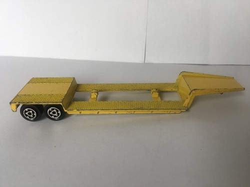 Majorette 365 low loader - low,