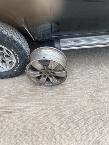 Alloy wheel genuine - 17”,