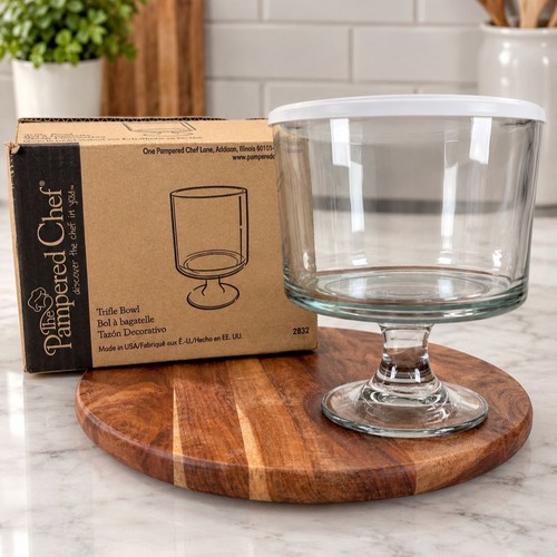 The pampered chef - the, glass