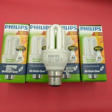 4 x 8W = 40 watt Philips Low