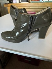 Clarks Active Air Heeled Shoe