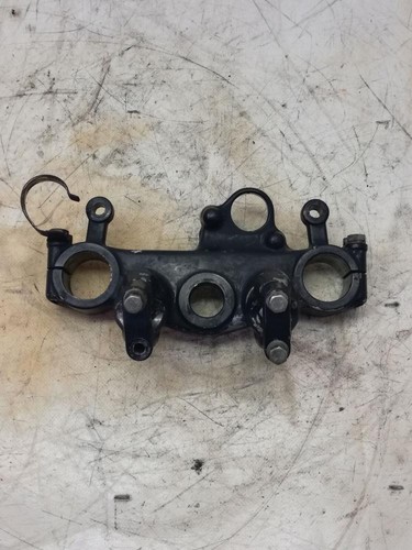 Upper fork clamp - fork,