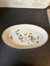 Royal Worcester Strawberry Fair Serving Dish Medium Size Excellent Condition