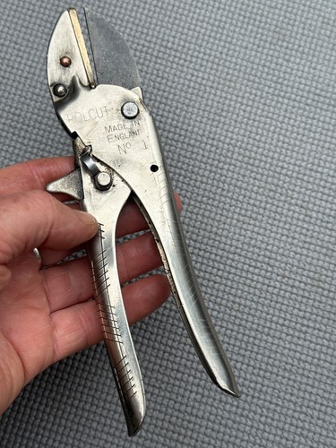 Vintage gardeners secateurs - secateurs, by