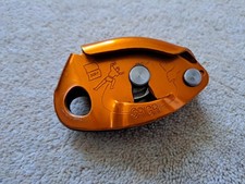 Petzl gri belay device - gri,