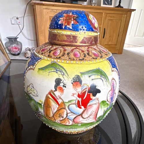 Hand painted ceramic - hand,