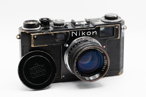 Very rare nikon black - rare, paint